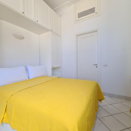 Blu Acquaviva Lägenhet Capri Exteriör bild